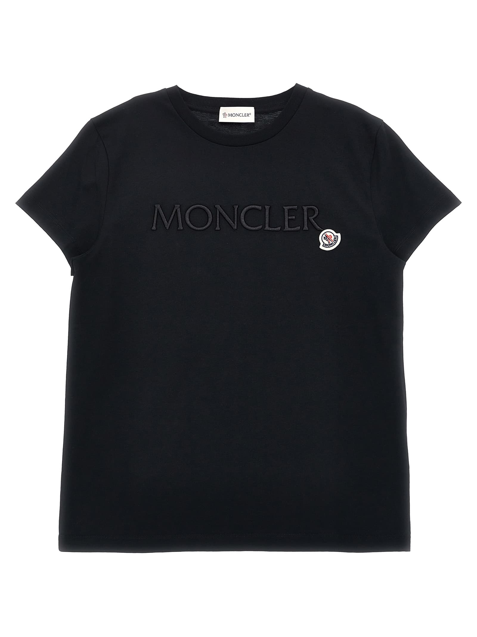 Футболка з 3D вишивкою